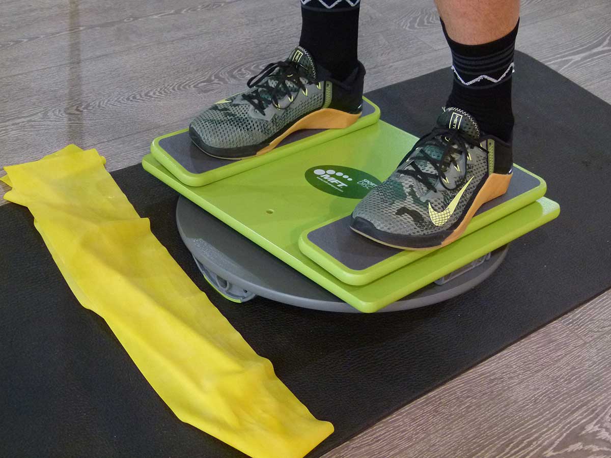MFT Übungen 422-423 Front Wipp + Trainingsband