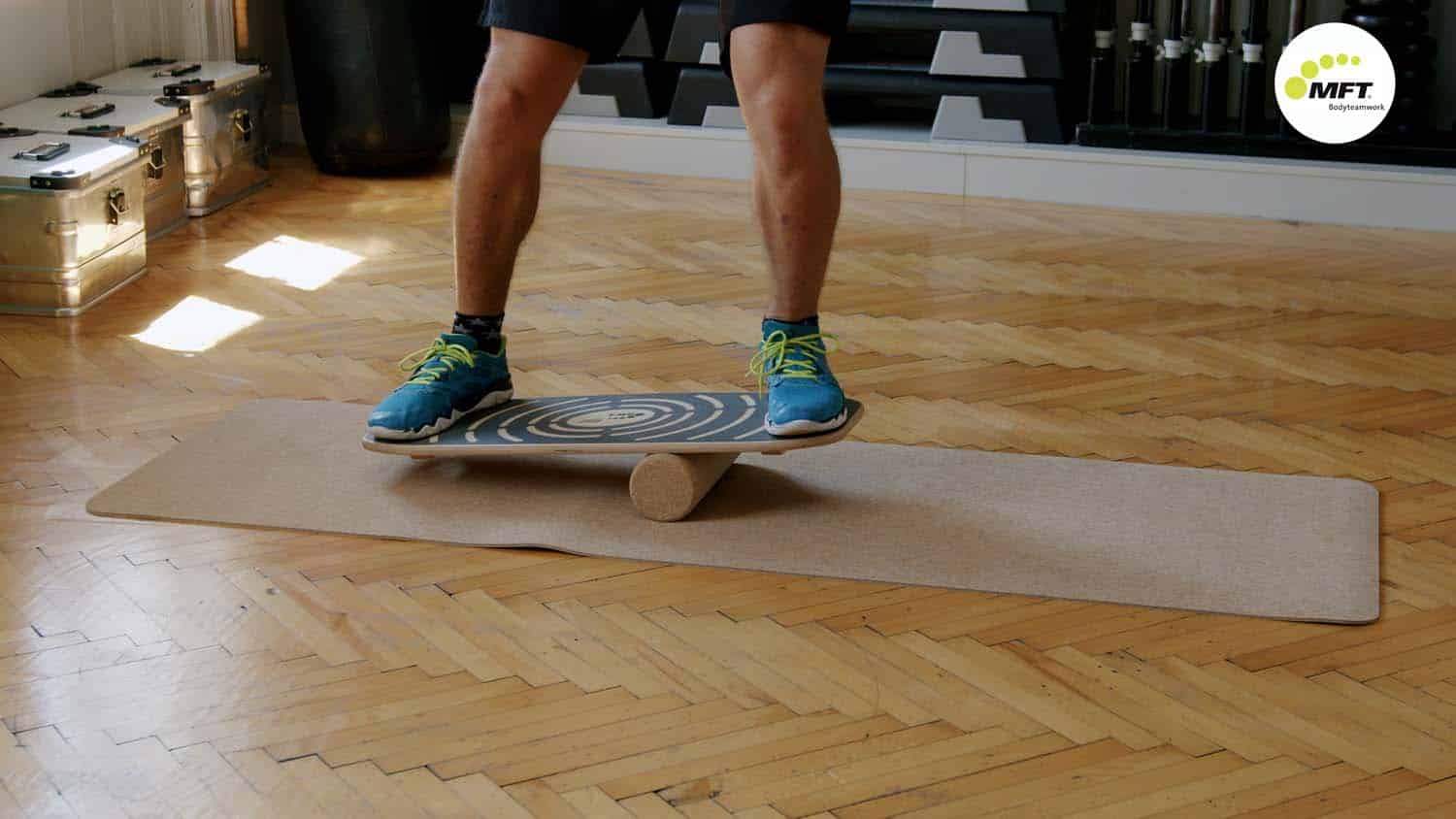 MFT Indoor Board Übung 703a: nach unten steuern